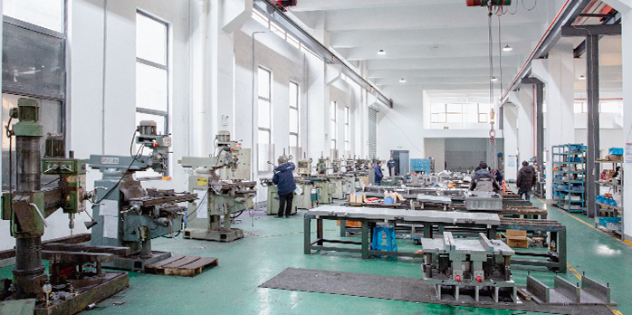 Сучжоу Shuangqisi Mold Equipment Co., Ltd.